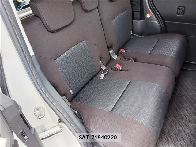 Toyota ROOMY 2021-07 7980869-14