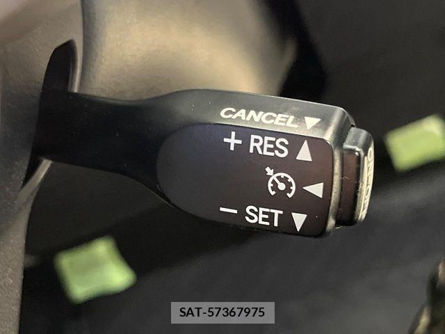 Toyota ROOMY 2018-02 7980878-3