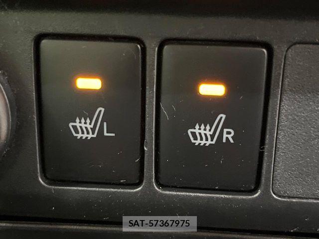 Toyota ROOMY 2018-02 7980878-6