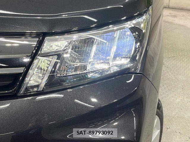 Toyota ROOMY 2023-08 8037966-11