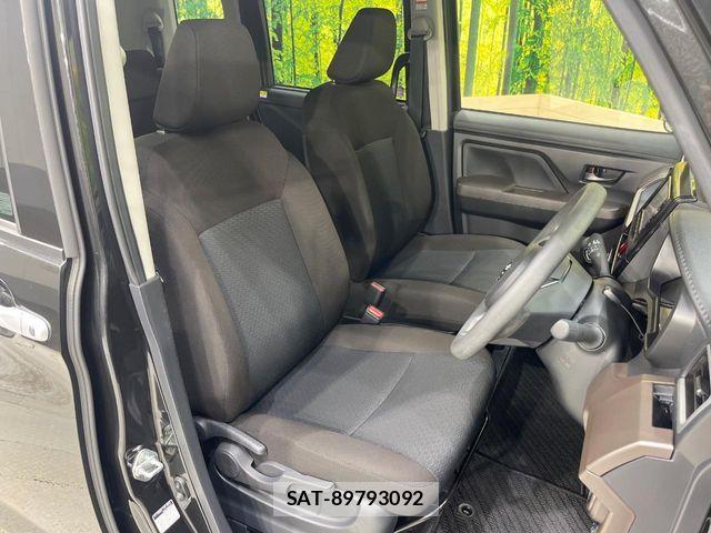 Toyota ROOMY 2023-08 8037966-7