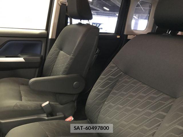 Toyota ROOMY 2019-03 8037970-10