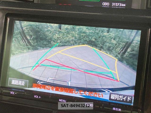 Toyota ROOMY 2017-01 8037974-3