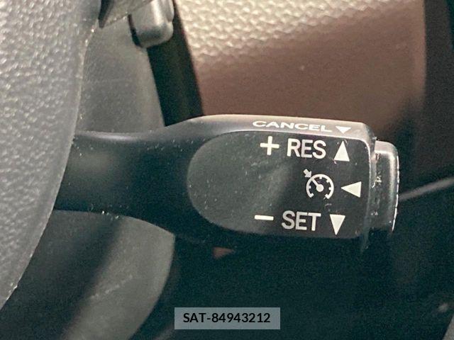 Toyota ROOMY 2017-01 8037974-5