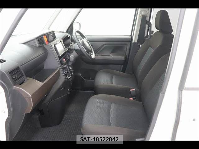 Toyota ROOMY 2021-03 8037973-11