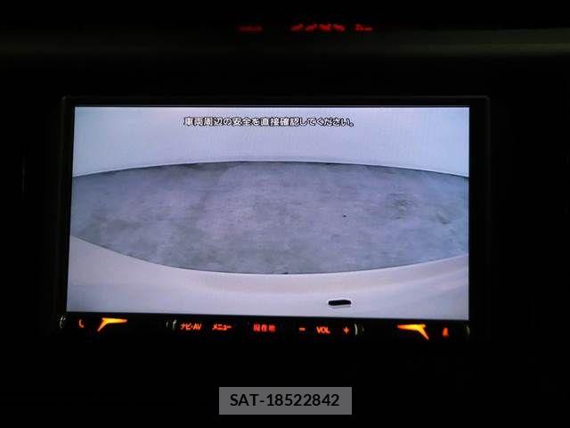 Toyota ROOMY 2021-03 8037973-2