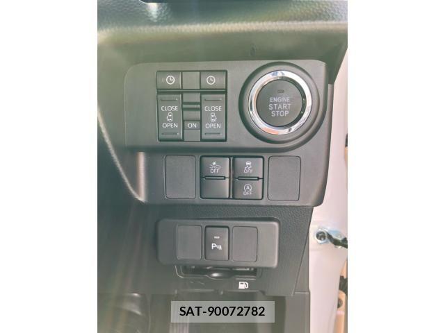 Toyota ROOMY 2025-08 8037963-12
