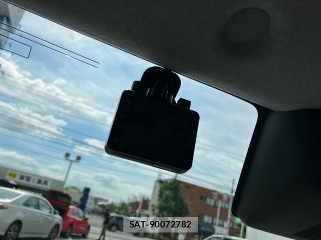 Toyota ROOMY 2025-08 8037963-18