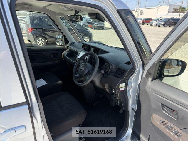 Toyota ROOMY 2021-12 8037971-10