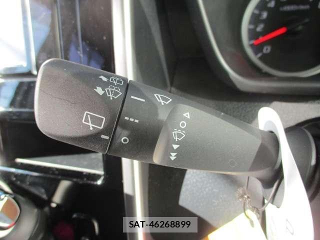 Toyota ROOMY 2020-01 8037965-16