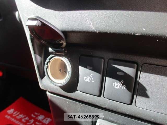 Toyota ROOMY 2020-01 8037965-27