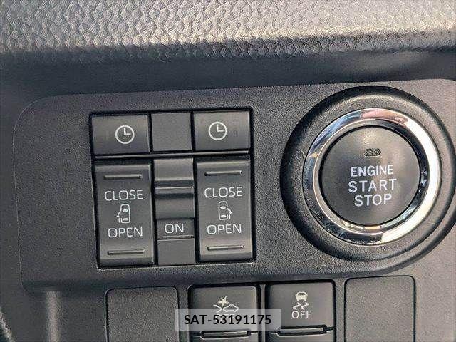 Toyota ROOMY 2021-02 8075380-5