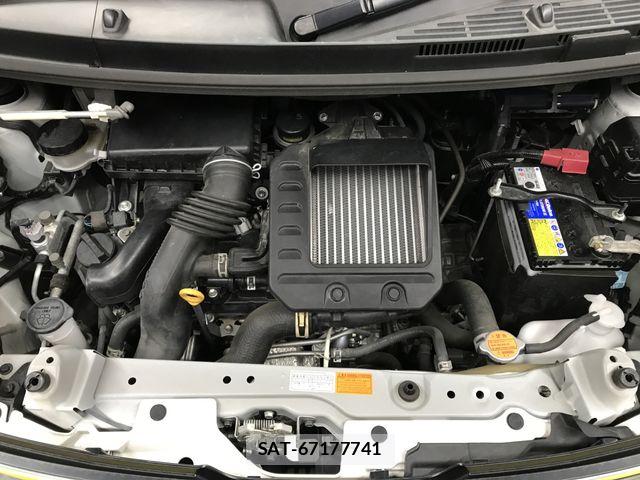 Toyota ROOMY 2019-04 8075384-29