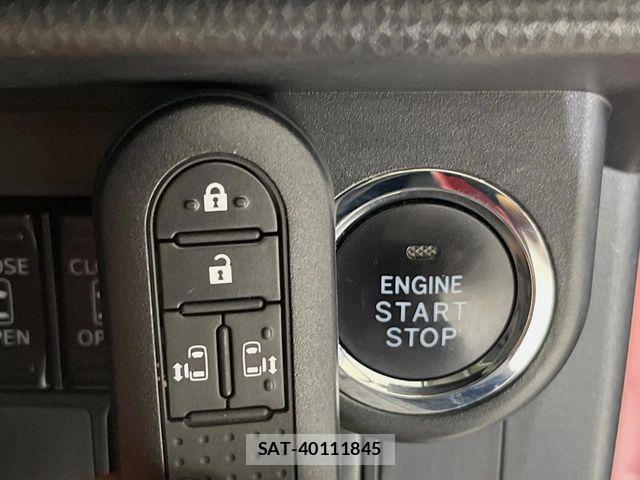 Toyota ROOMY 2019-08 8075392-6