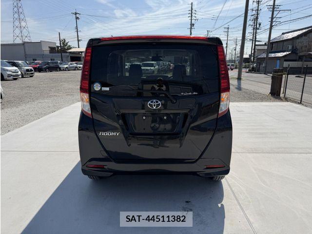 Toyota ROOMY 2022-05 8075388-6