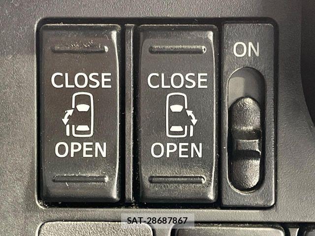 Toyota ROOMY 2020-08 8075387-6