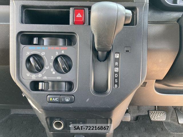 Toyota ROOMY 2021-07 8075395-19