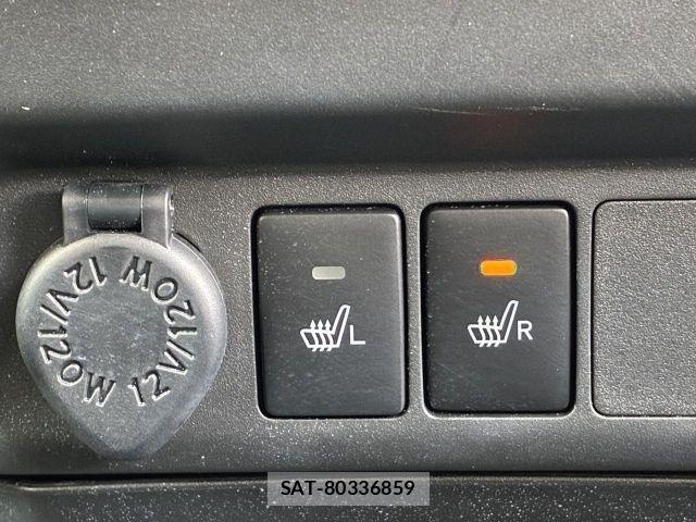 Toyota ROOMY 2022-03 8075377-19