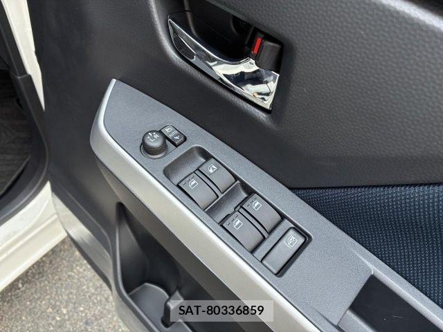 Toyota ROOMY 2022-03 8075377-24