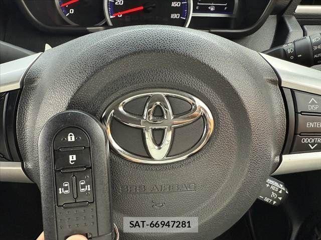 Toyota ROOMY 2018-09 8101616-3