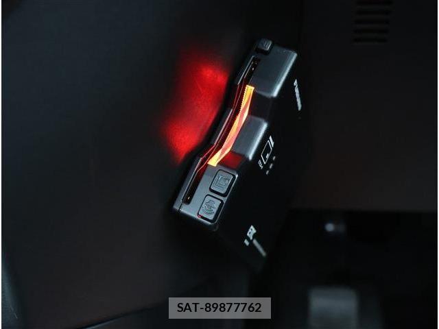 Toyota ROOMY 2024-07 8101613-4