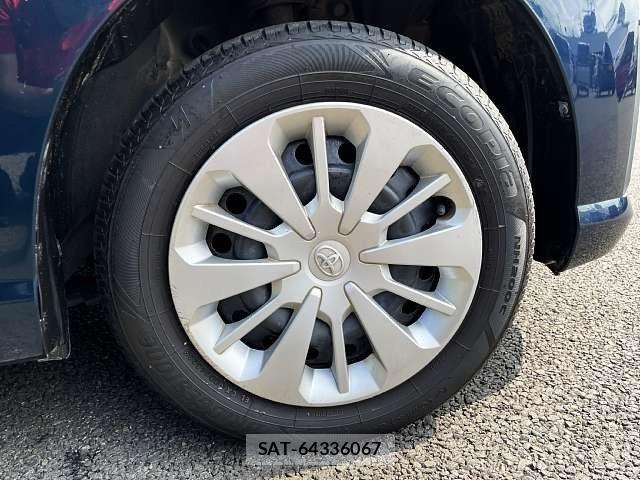 Toyota ROOMY 2017-12 8101632-3