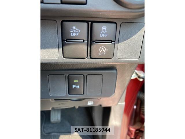 Toyota ROOMY 2021-08 8101619-13