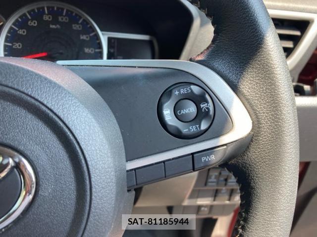 Toyota ROOMY 2021-08 8101619-17