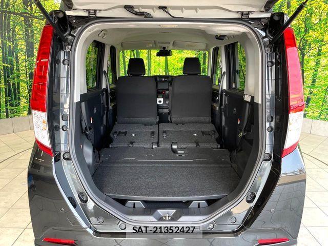 Toyota ROOMY 2018-03 8101633-9