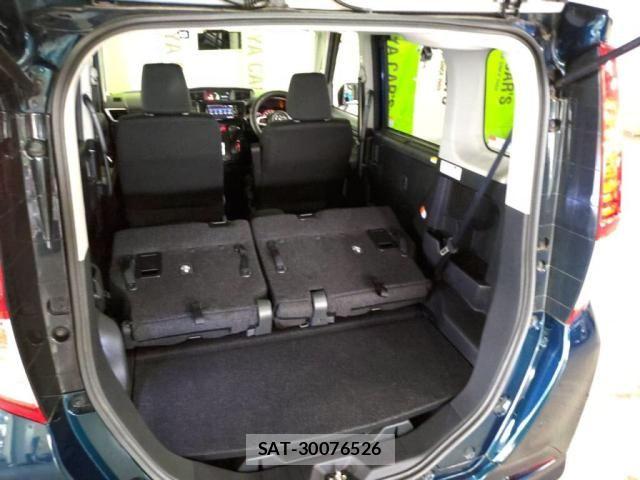 Toyota ROOMY 2017-09 8101620-25