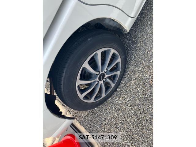 Toyota ROOMY 2020-08 8101641-4