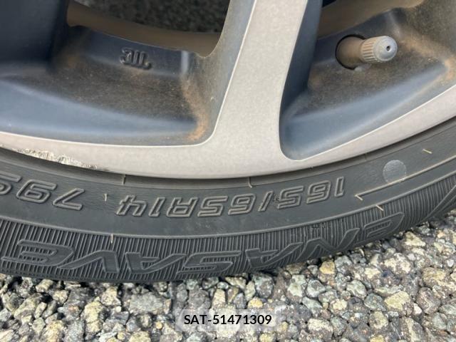 Toyota ROOMY 2020-08 8101641-6