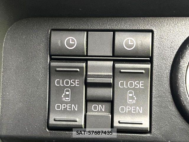 Toyota ROOMY 2020-12 8101622-5