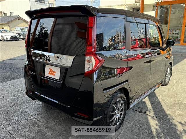 Toyota ROOMY 2017-10 8101631-13