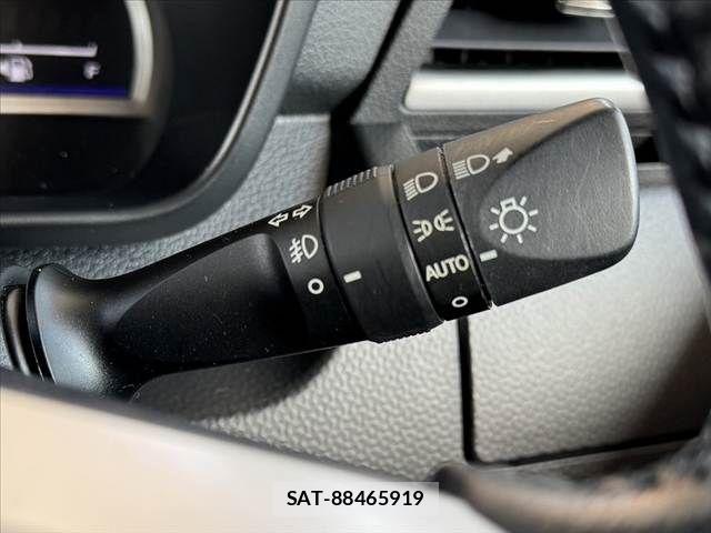 Toyota ROOMY 2017-10 8101631-24