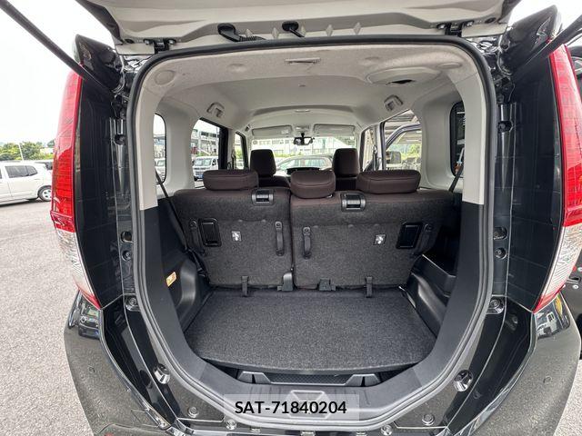 Toyota ROOMY 2022-07 8101630-27