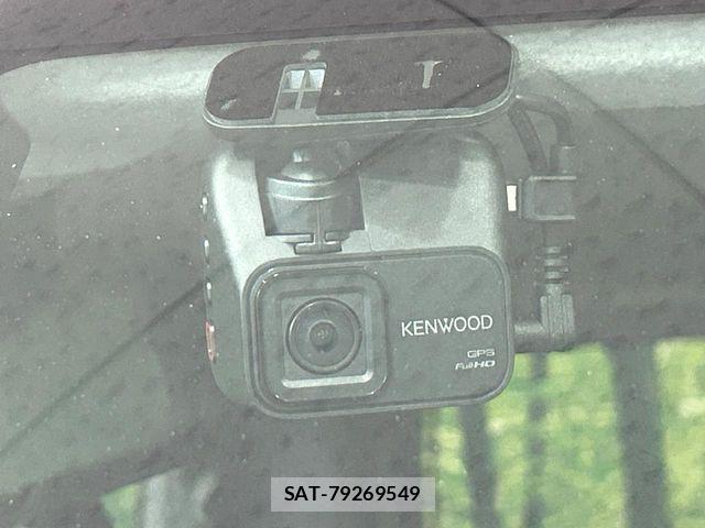 Toyota ROOMY 2022-02 8132137-6