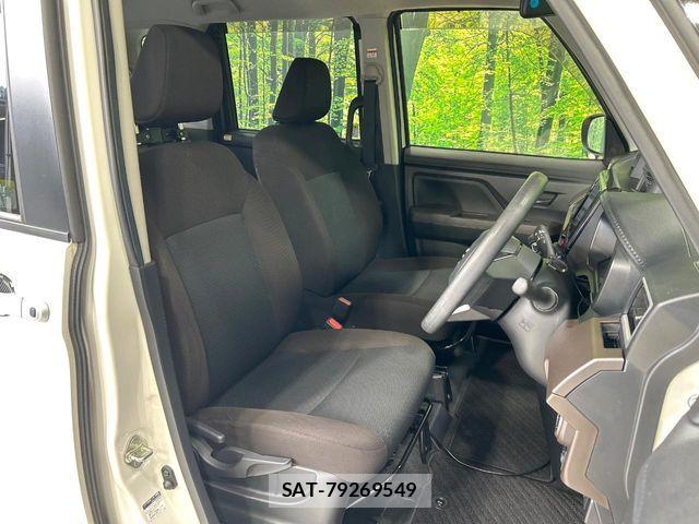 Toyota ROOMY 2022-02 8132137-7