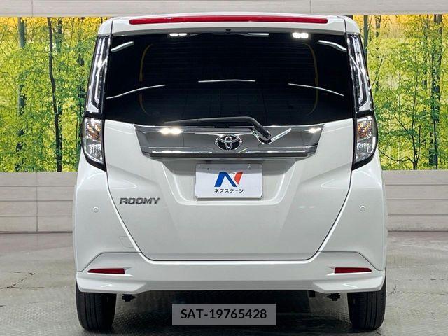 Toyota ROOMY 2022-06 8132114-14