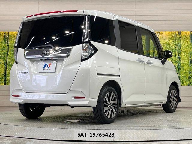 Toyota ROOMY 2022-06 8132114-16