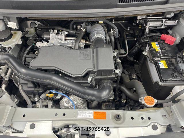 Toyota ROOMY 2022-06 8132114-17