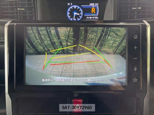 Toyota ROOMY 2022-01 8132122-3