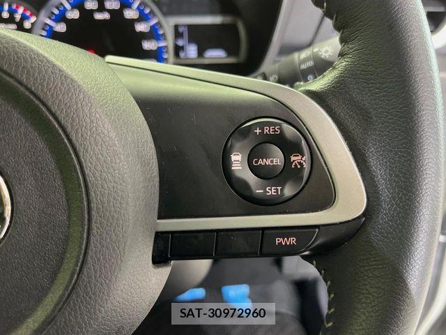 Toyota ROOMY 2022-01 8132122-6