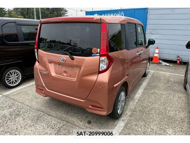 Toyota ROOMY 2021-12 8132139-3