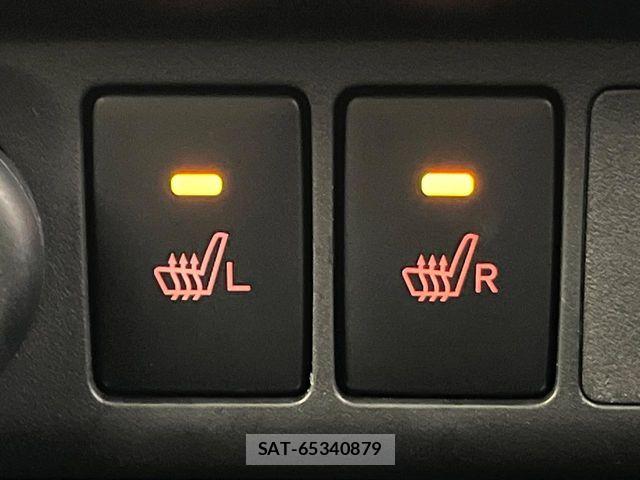 Toyota ROOMY 2022-05 8132115-4