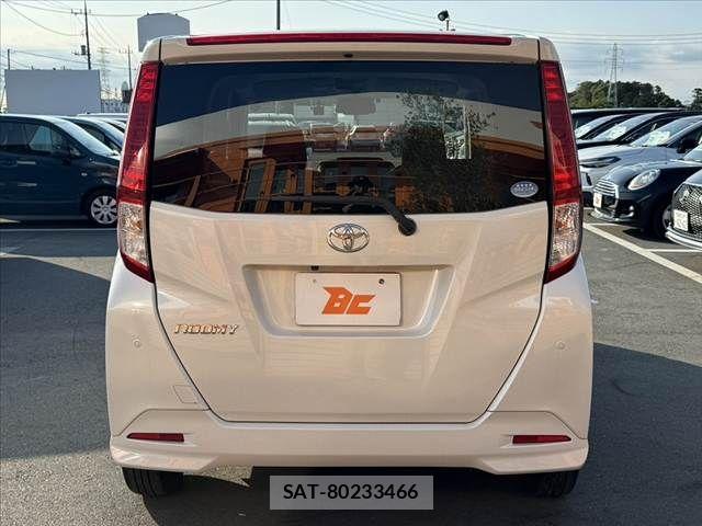 Toyota ROOMY 2021-03 8132123-13