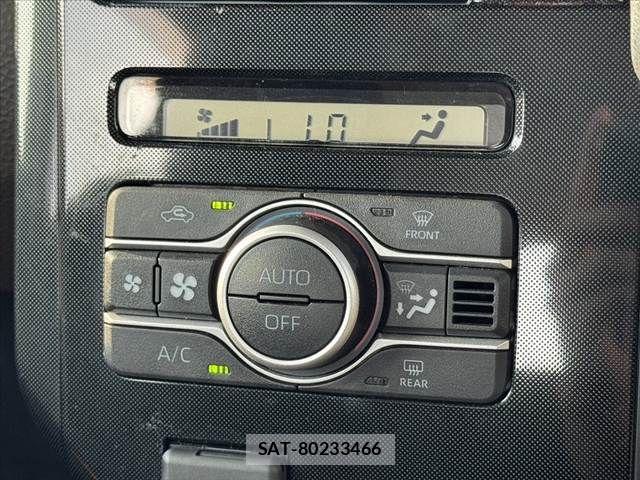 Toyota ROOMY 2021-03 8132123-3