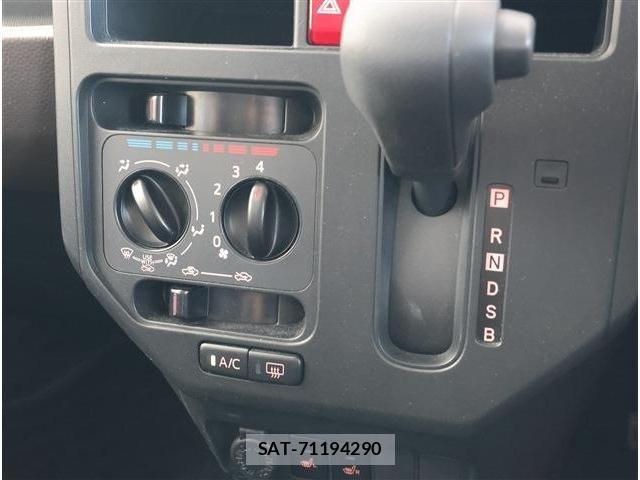 Toyota ROOMY 2023-12 8132130-10