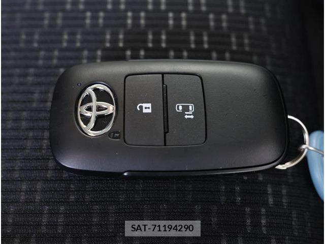 Toyota ROOMY 2023-12 8132130-17