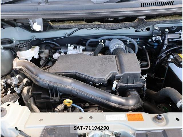 Toyota ROOMY 2023-12 8132130-19